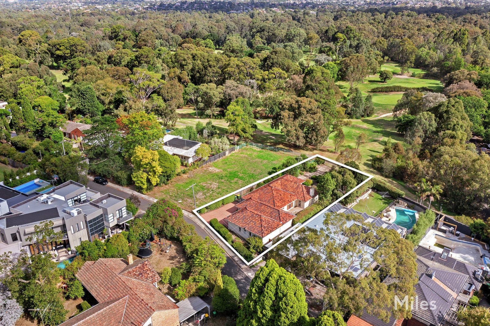 44 Hardy Terrace, Ivanhoe East, Ivanhoe East - Thumbnail 2