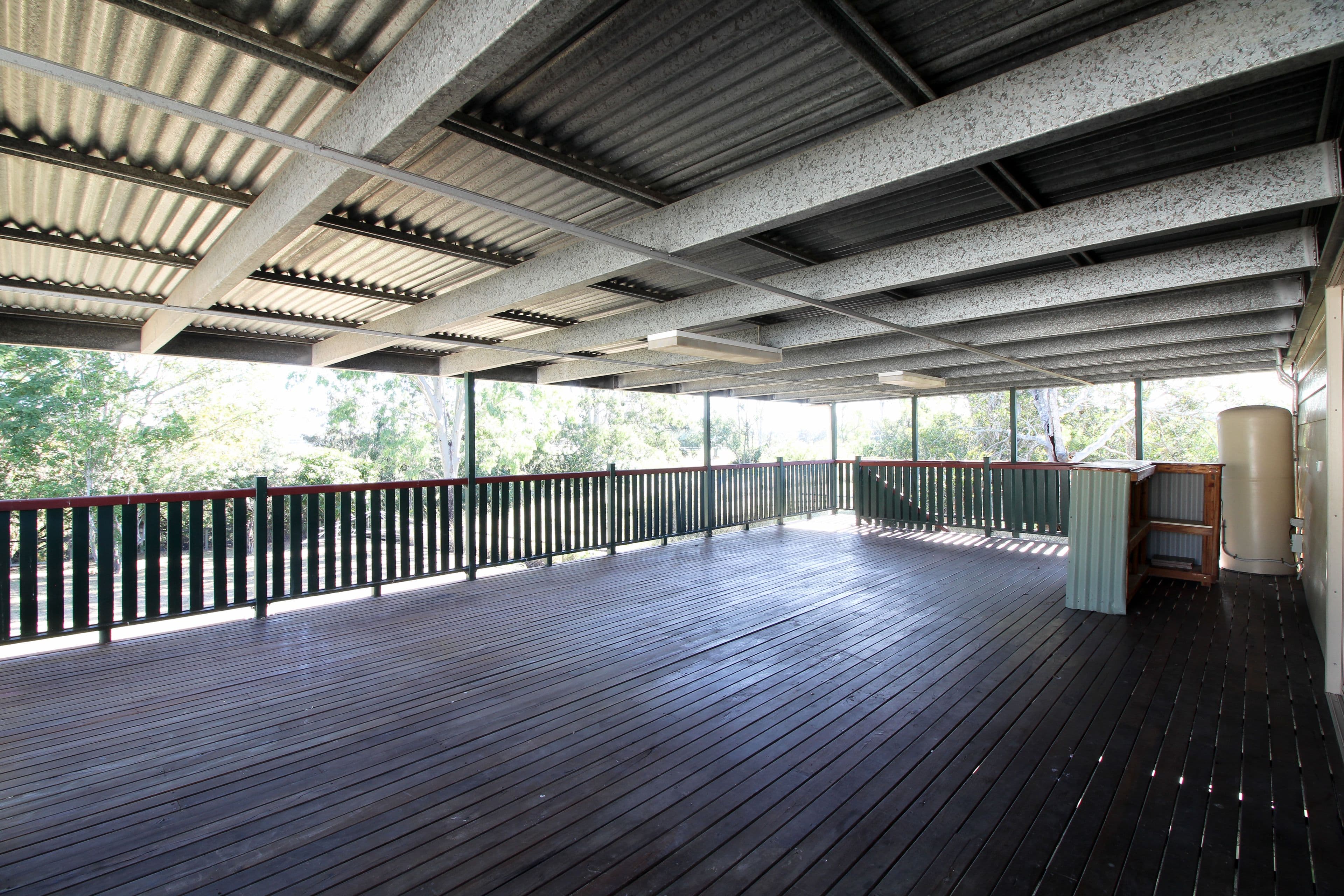 31 Bergins Hill Road, Bundamba QLD 4304, Bundamba - Thumbnail 3
