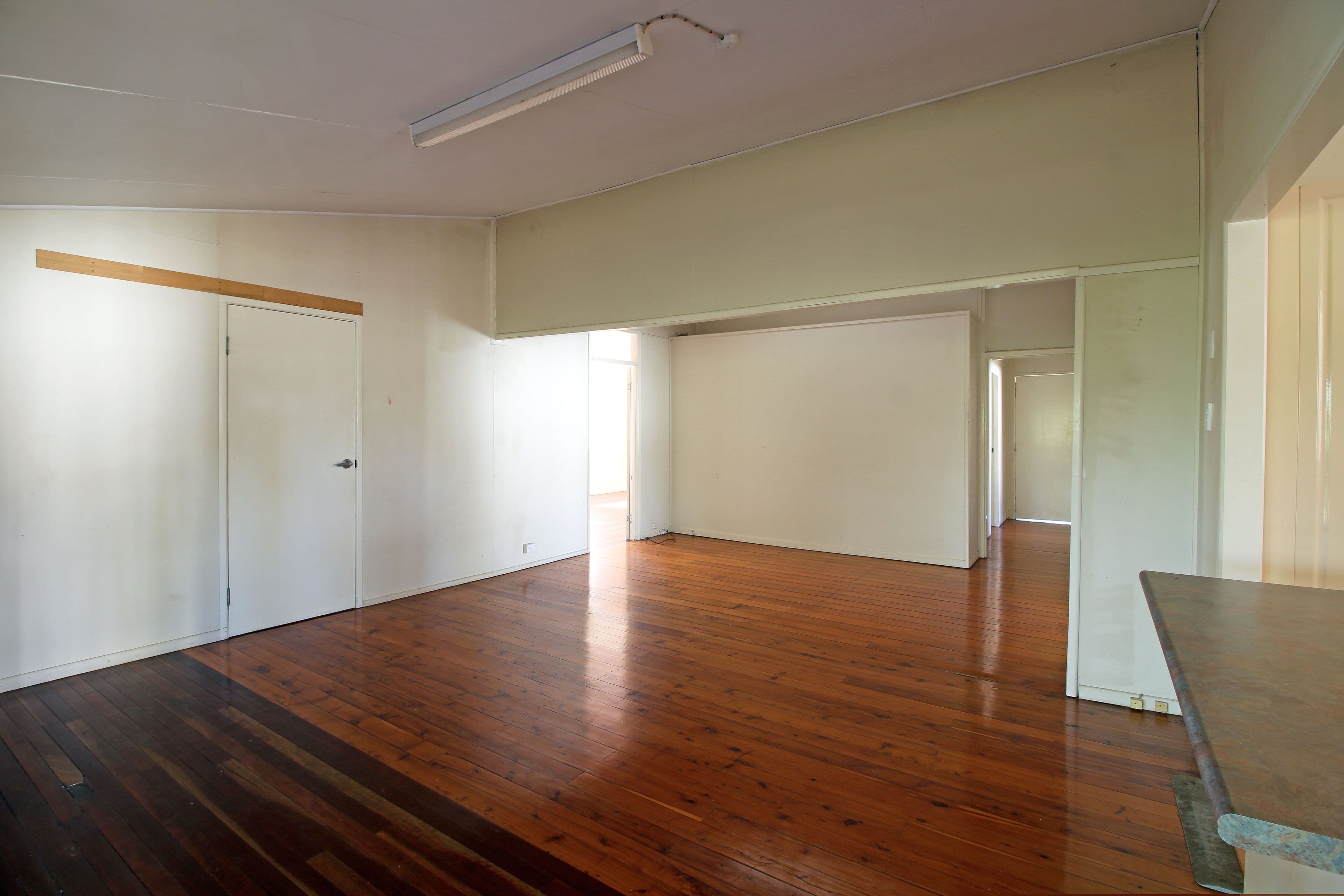 31 Bergins Hill Road, Bundamba QLD 4304, Bundamba - Thumbnail 7