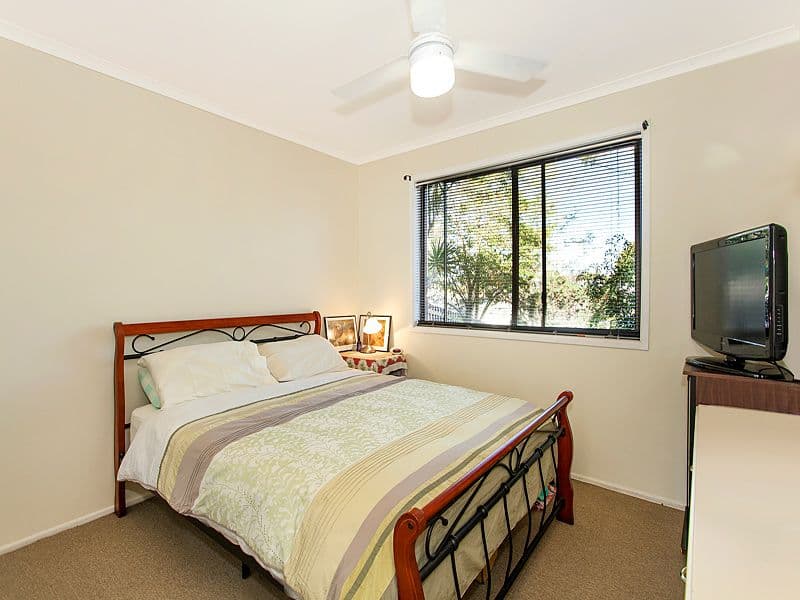 24 Bittern Court, DECEPTION BAY QLD 4508, Deception Bay - Thumbnail 5