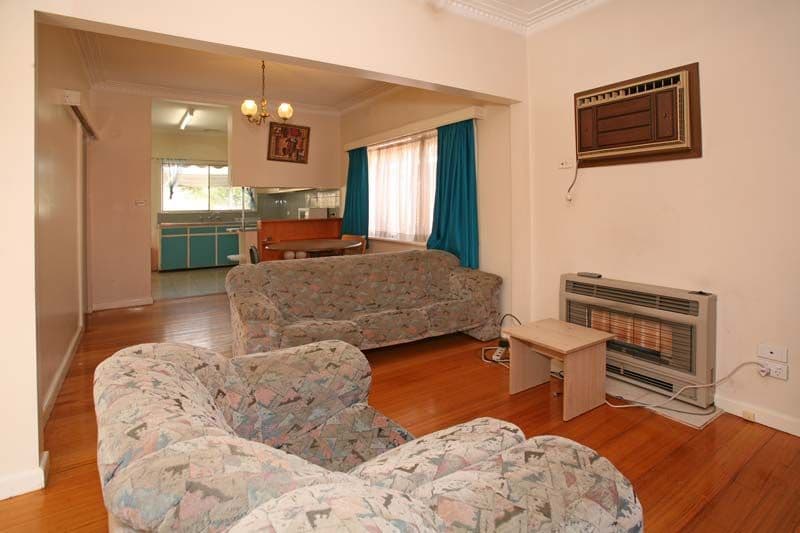 5  Inverness Avenue, BURWOOD VIC 3125, Burwood - Thumbnail 2