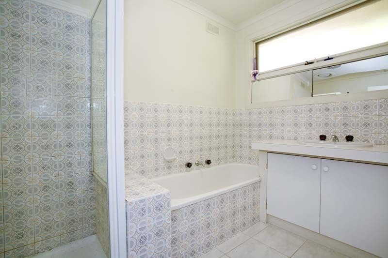 39 Victoria Crescent, MONT ALBERT VIC 3127, Mont Albert - Thumbnail 4