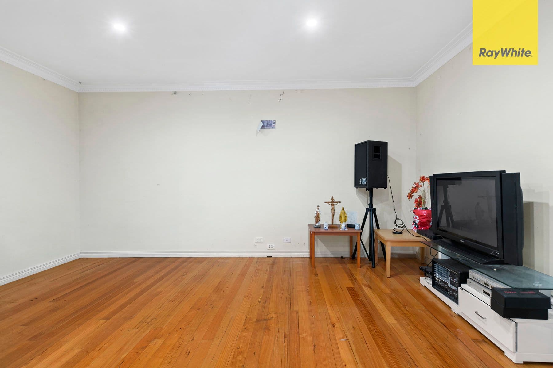 16 Moira Street, Sunshine VIC 3020, Sunshine - Thumbnail 5