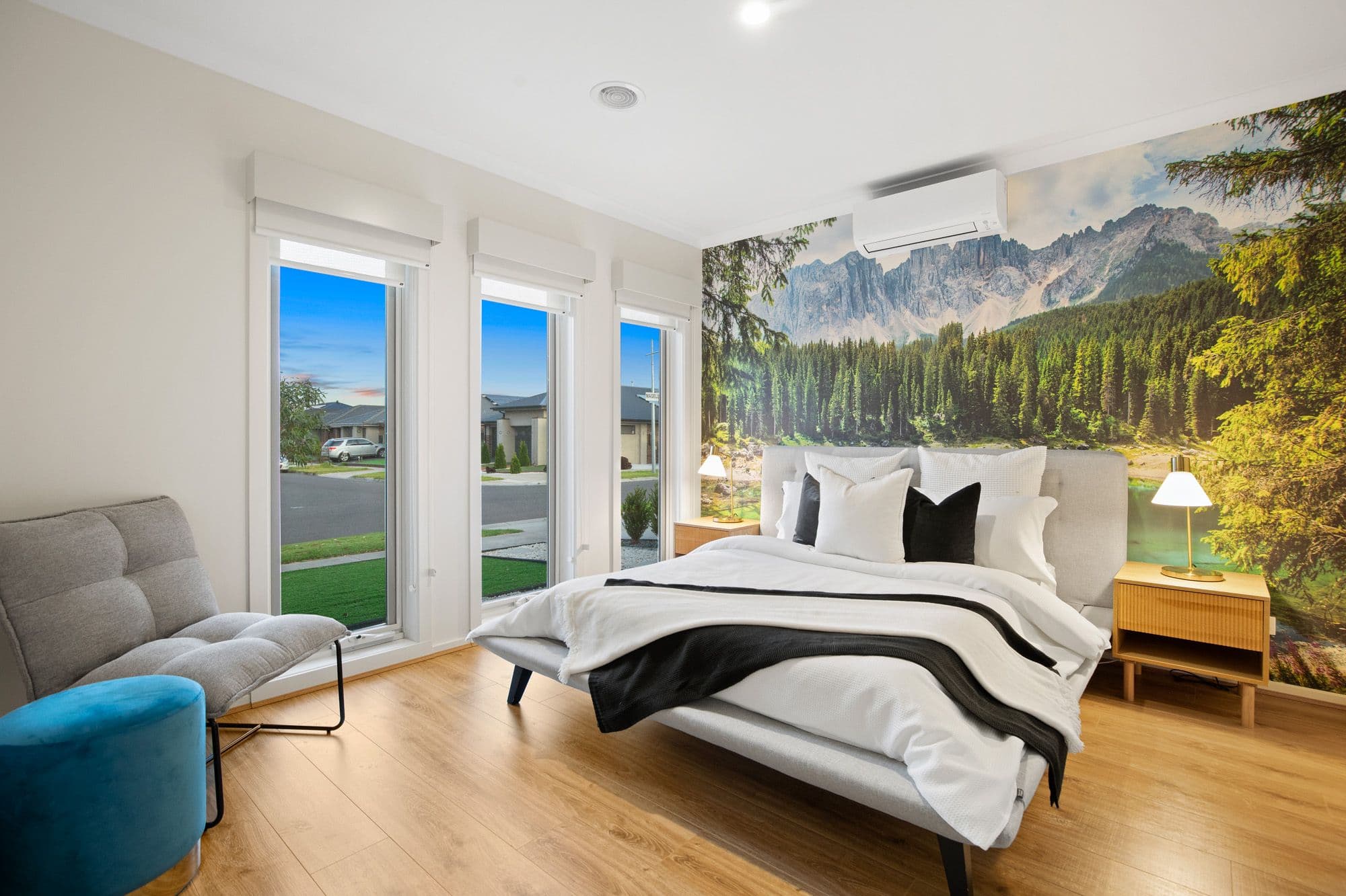 13 Magellan Crescent, Werribee VIC 3030, Werribee - Thumbnail 2