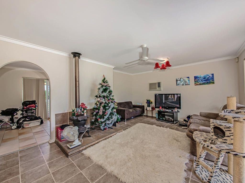 17 High Street, Avoca VIC 3467, Avoca - Thumbnail 3