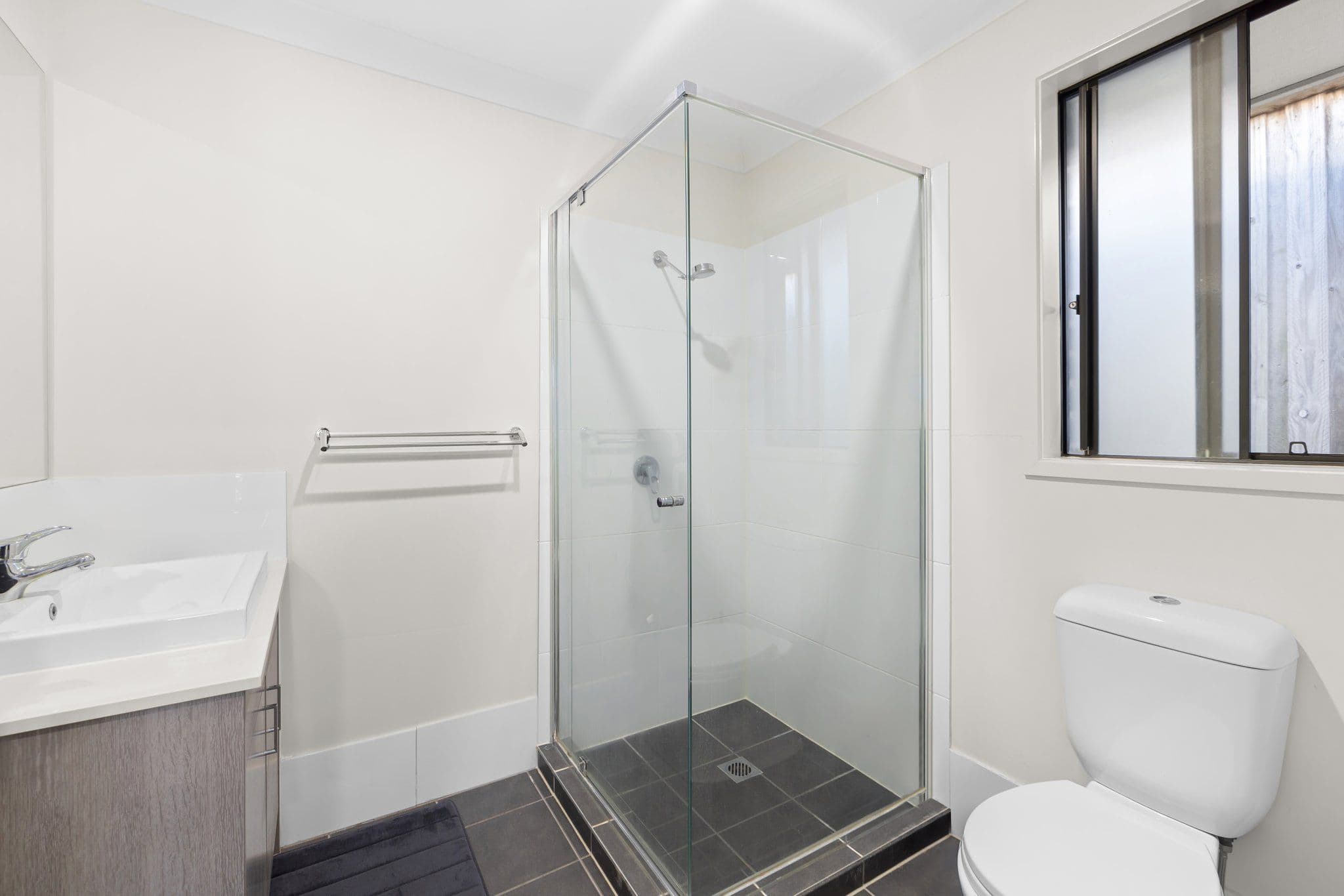 20 Brockman Drive, Upper Kedron QLD 4055, Upper Kedron - Thumbnail 5
