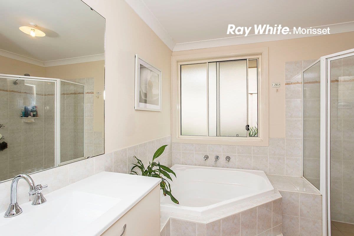 14 Roslyn Avenue, Romaine, Romaine - Thumbnail 7