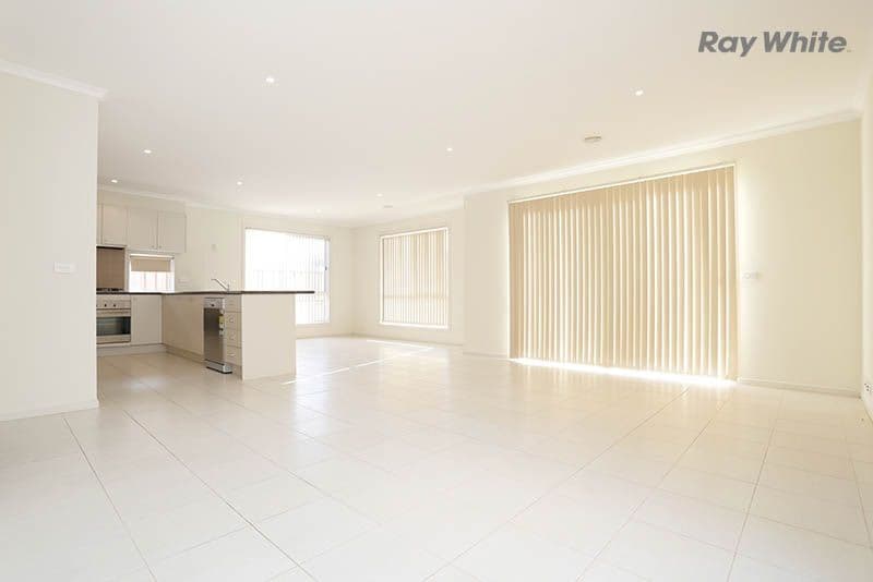 46 Hamish Drive, TARNEIT VIC 3029, Tarneit - Thumbnail 3