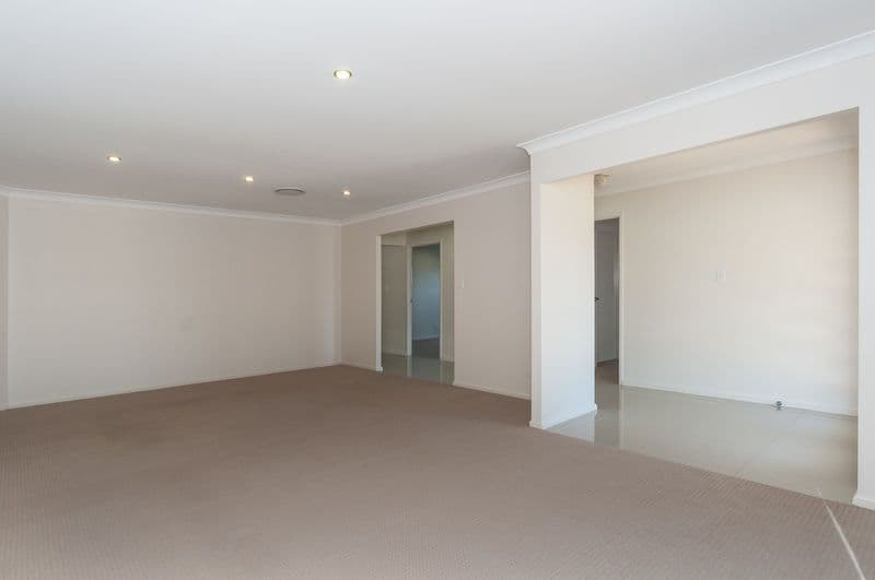 6 Overton Place, FERNVALE QLD 4306, Fernvale - Thumbnail 7