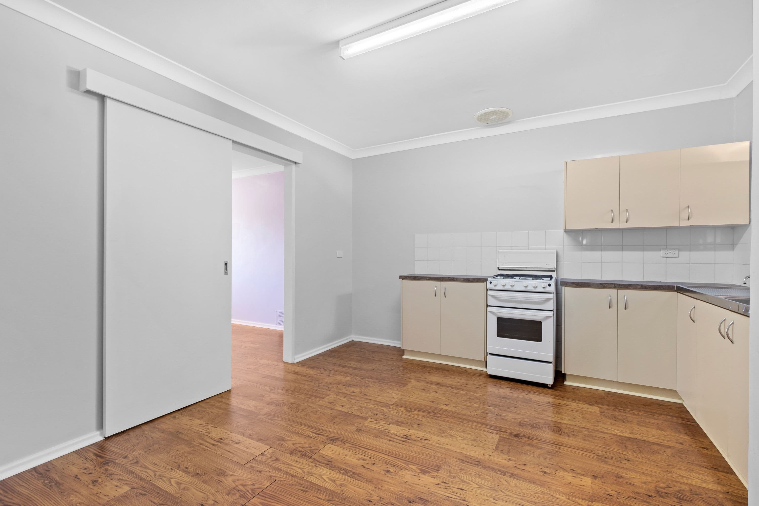 7B Rhyl Place, Langford WA 6147, Langford - Thumbnail 5