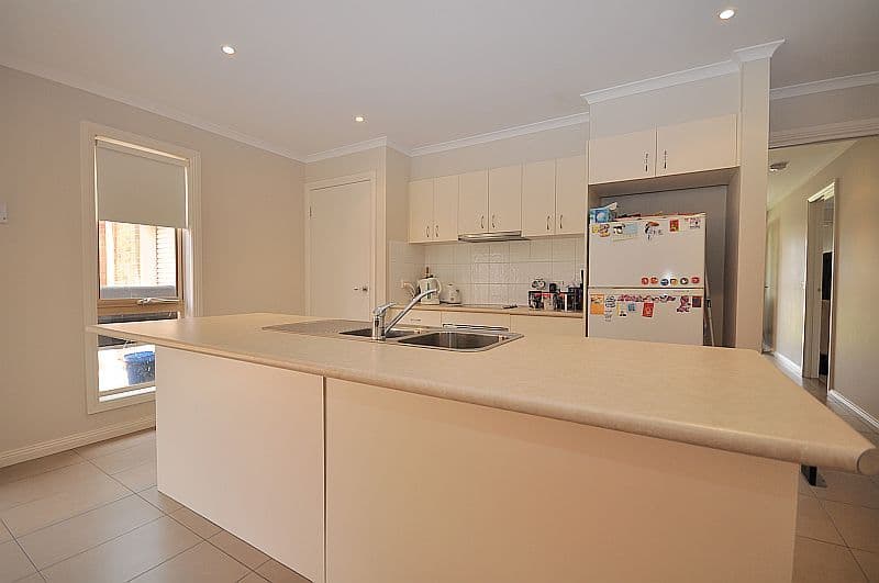 25 Burnside Road, BANNOCKBURN VIC 3331, Bannockburn - Thumbnail 2