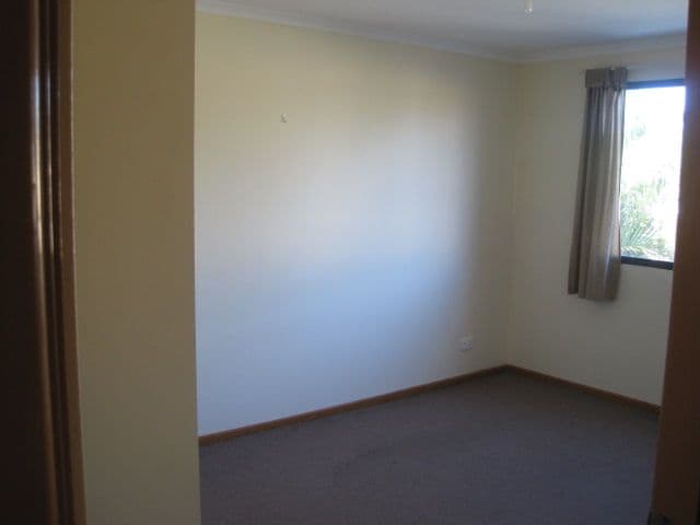 2 Rogers Street, Caboolture QLD 4510, Caboolture - Thumbnail 5