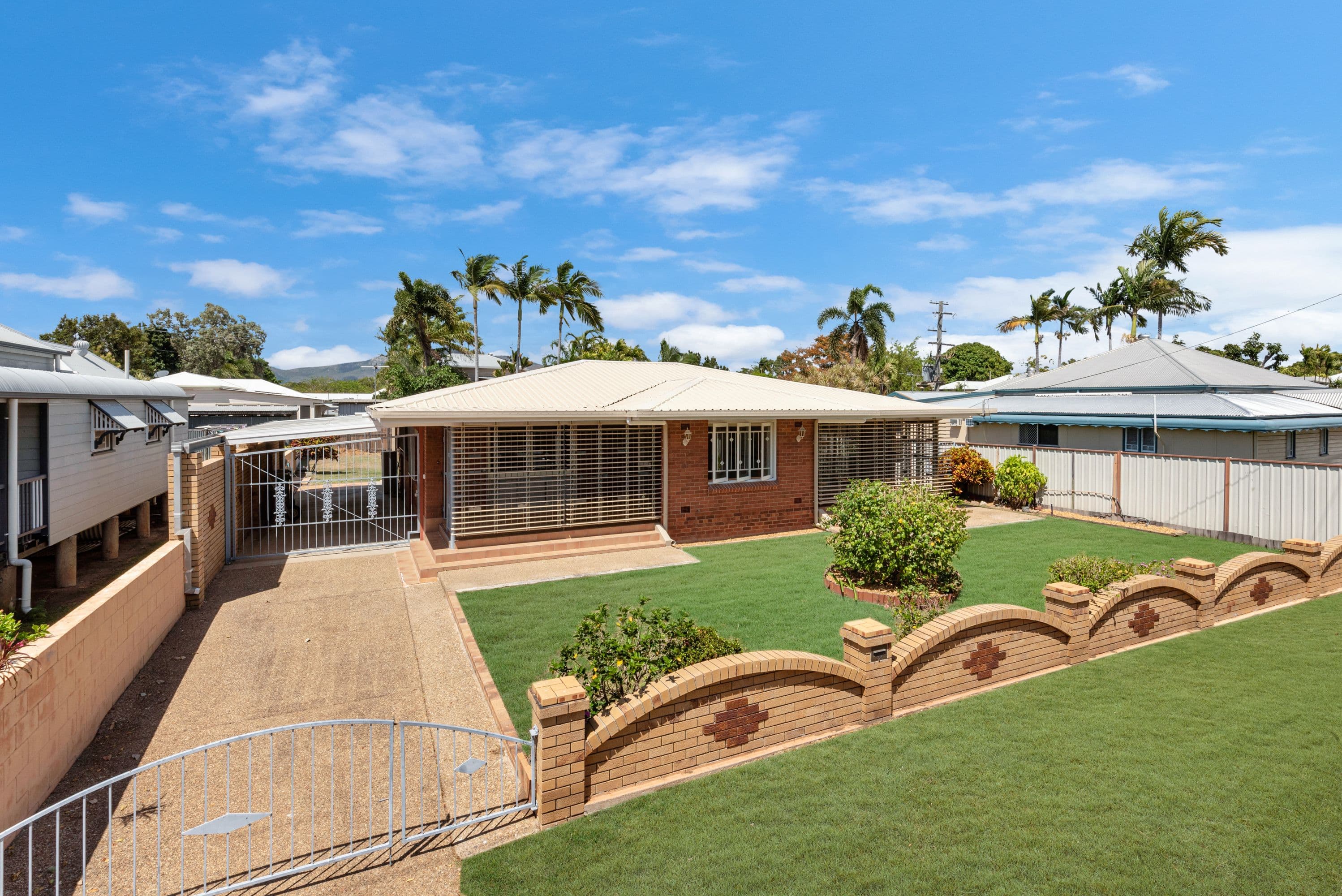 20 Surrey Street, Hyde Park QLD 4812, Hyde Park - Image 1