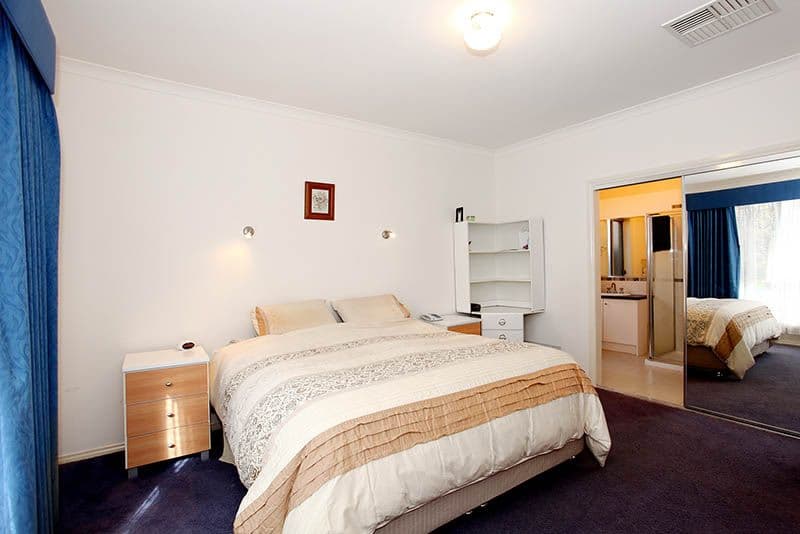 4 Eildon Circuit, SOUTH MORANG VIC 3752, South Morang - Thumbnail 6