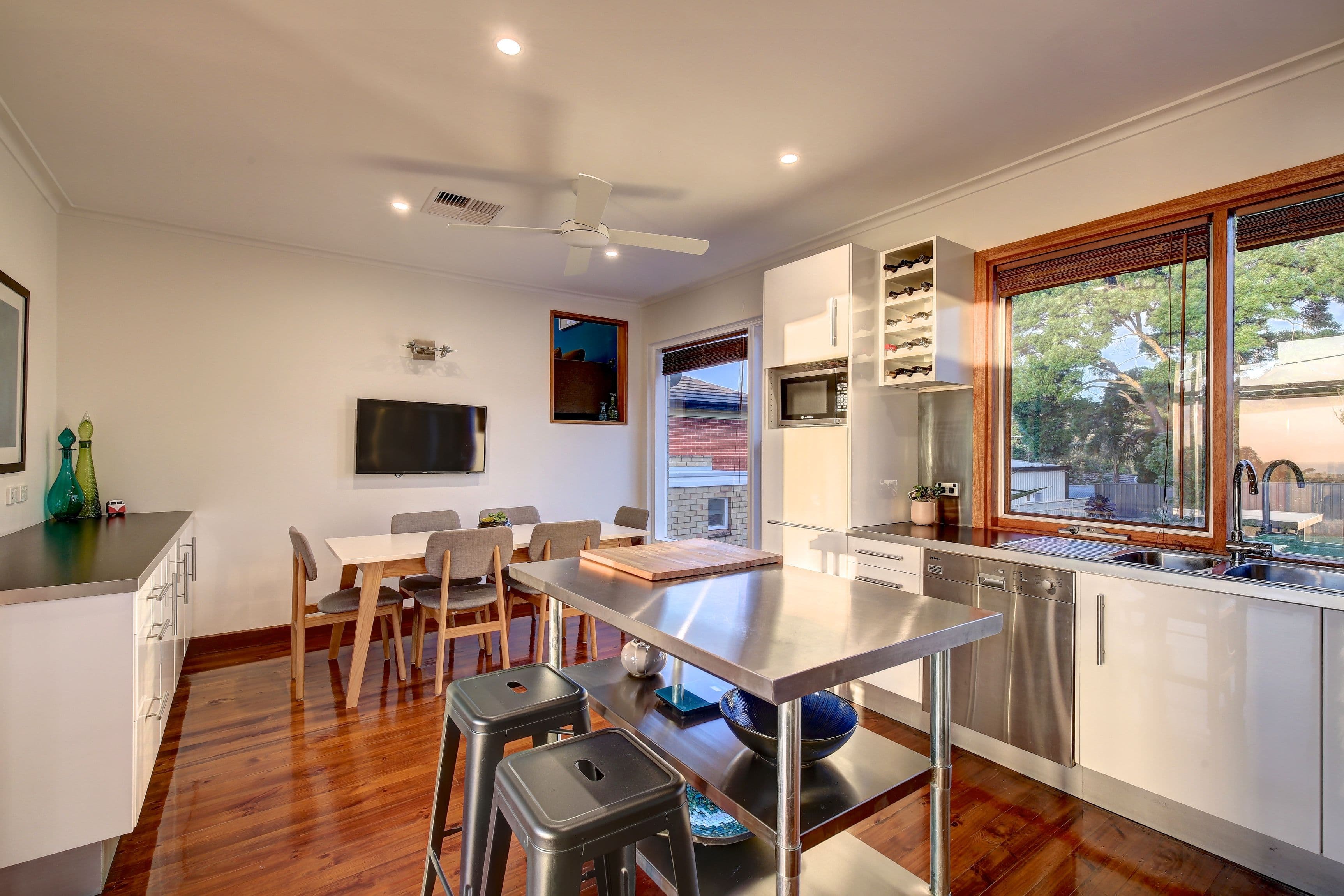 27 Bellevue Drive, Bellevue Heights SA 5050, Bellevue Heights - Thumbnail 8