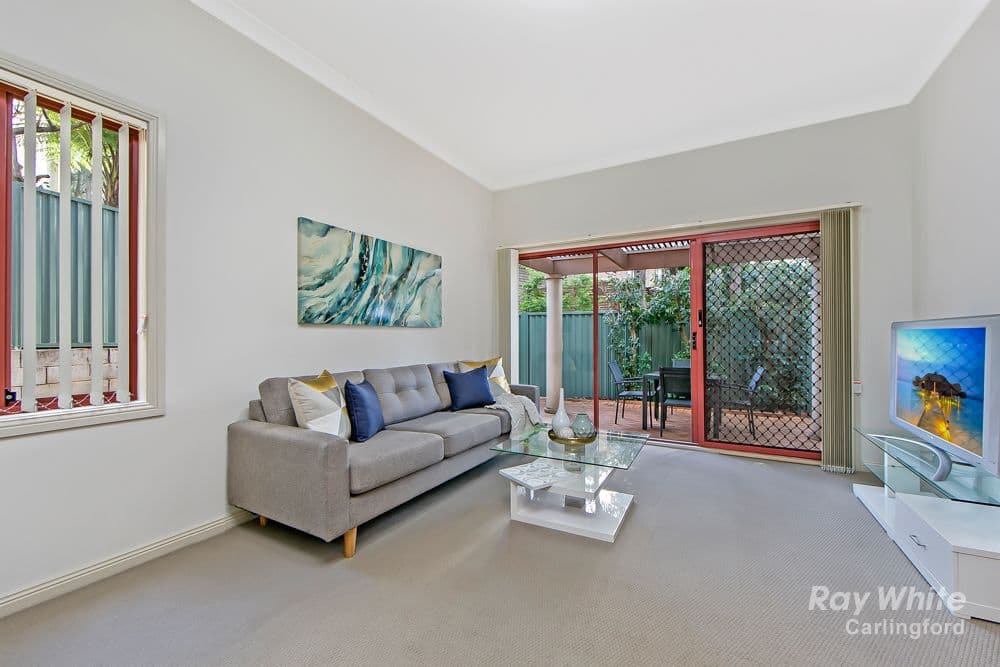 42 Lancaster Drive, Marsfield - Thumbnail 2