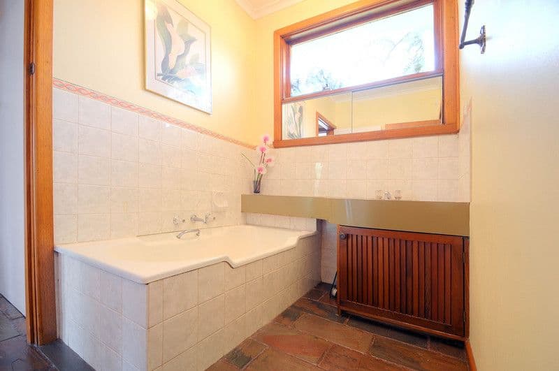 34  Albany Crescent, ASPENDALE VIC 3195, Aspendale - Thumbnail 7