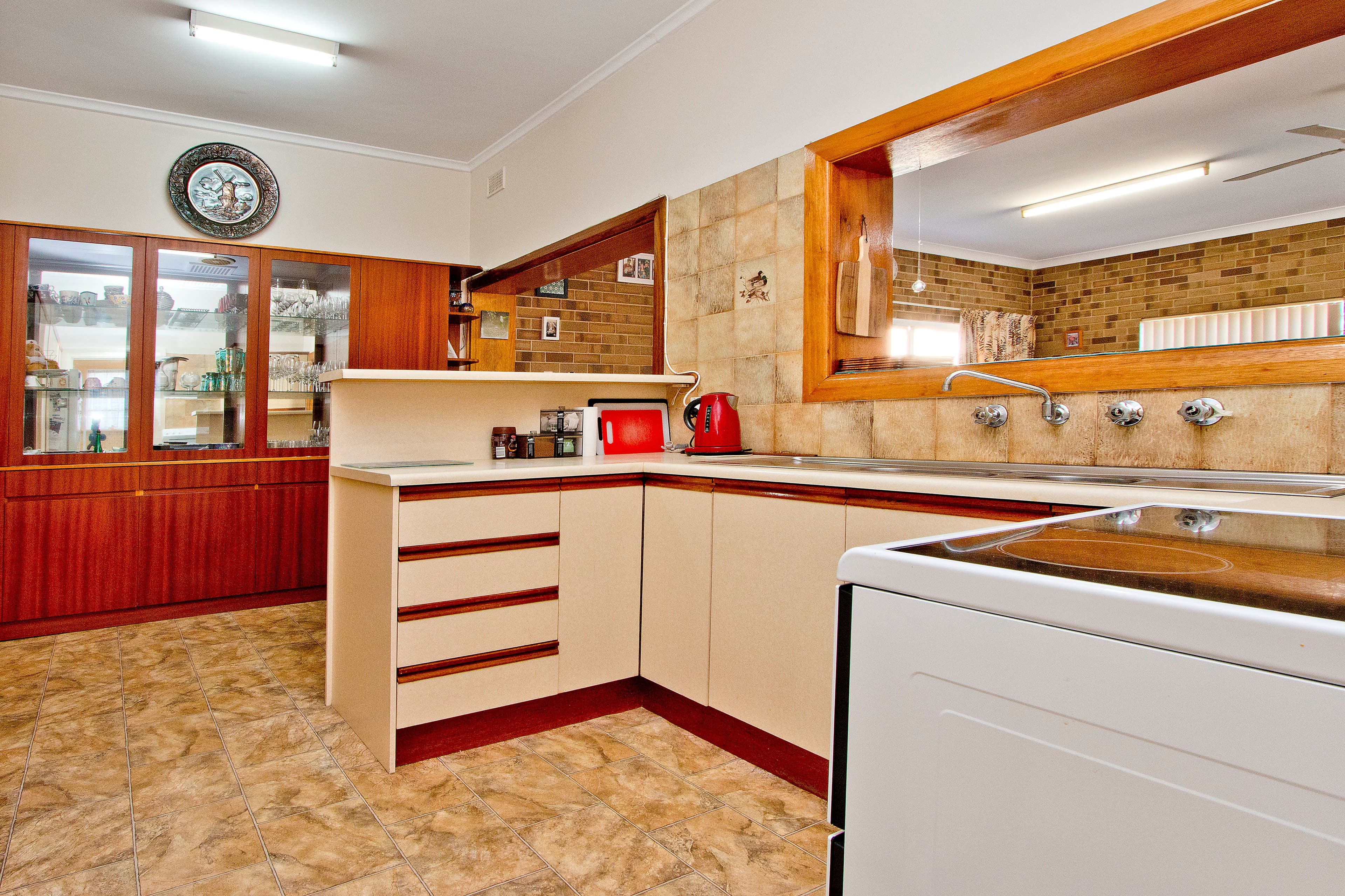 19 Swanwick Street, Henley Beach SA 5022, Henley Beach - Thumbnail 6