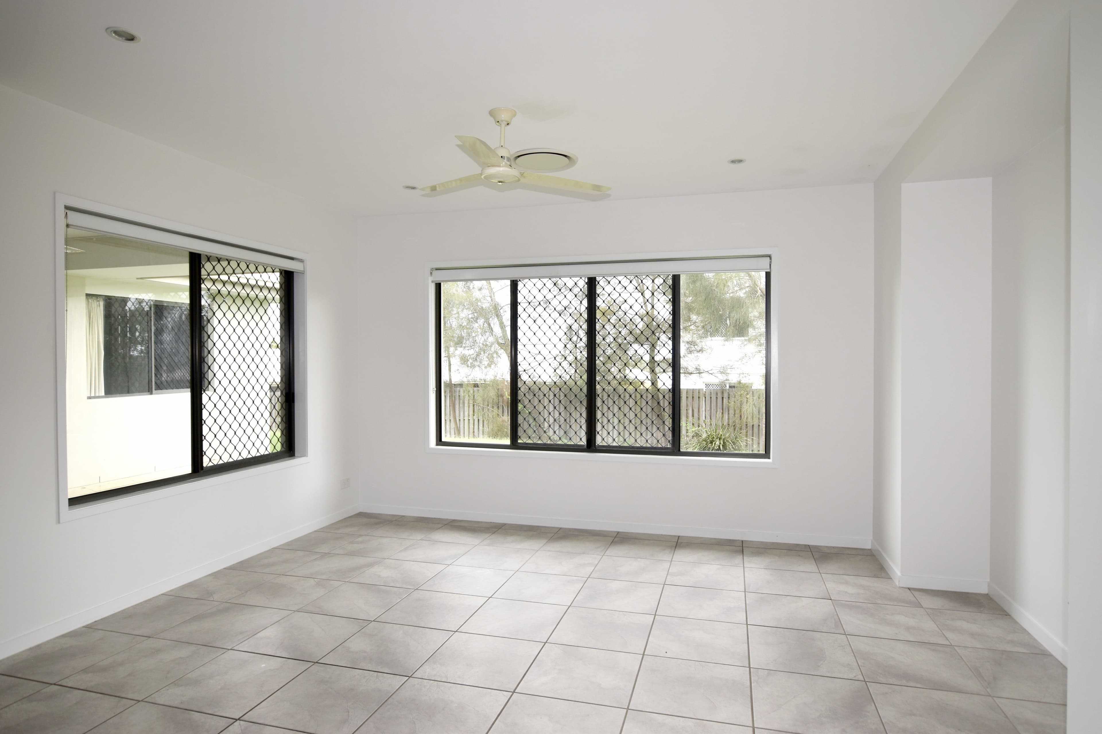 124 Emmadale Drive, New Auckland QLD 4680, New Auckland - Thumbnail 5