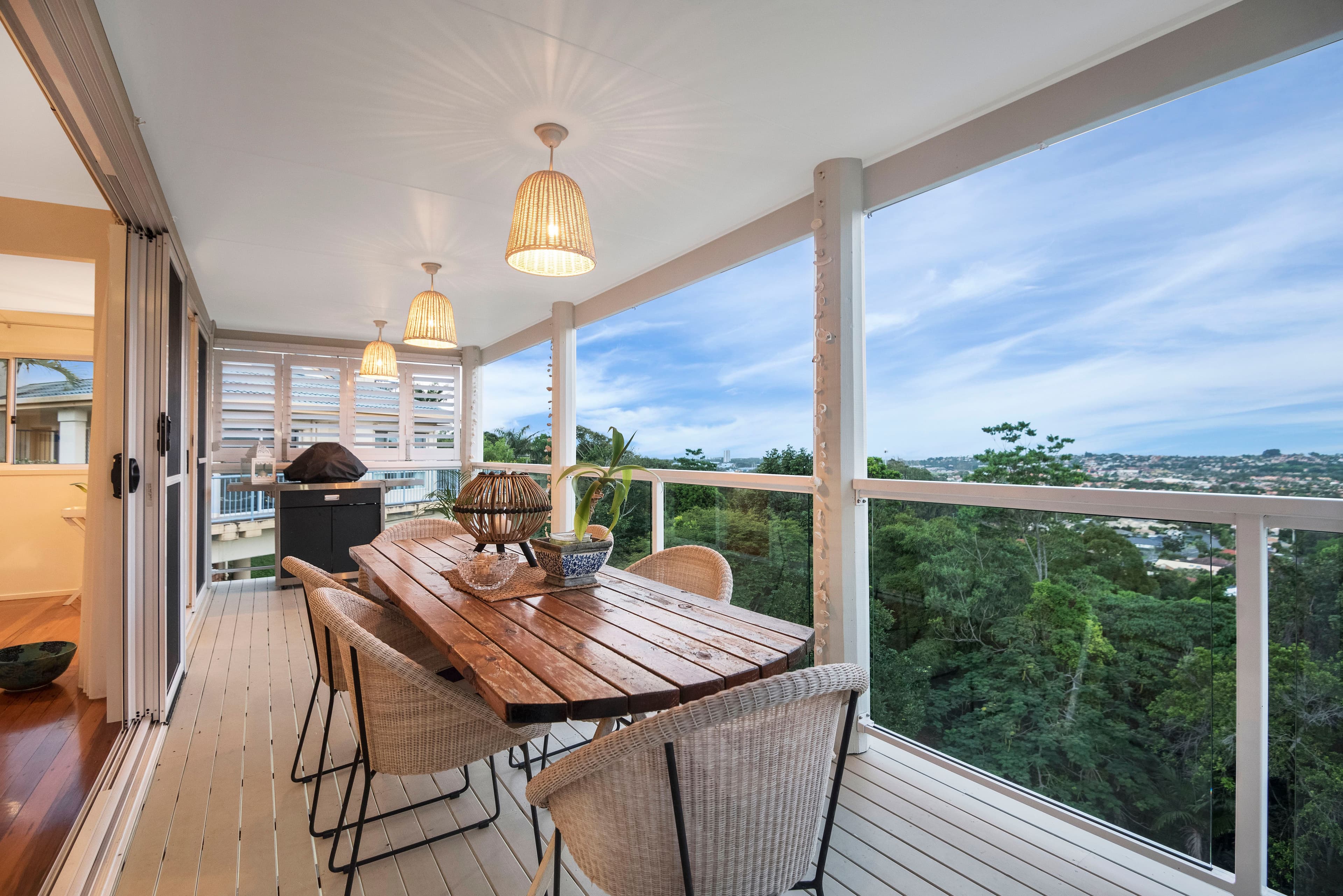 6 Burgundy Court, Tweed Heads South - Image 1