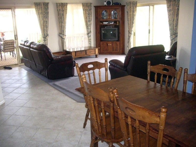 86. South Avenue, BORDERTOWN SA 5268, Bordertown - Thumbnail 3