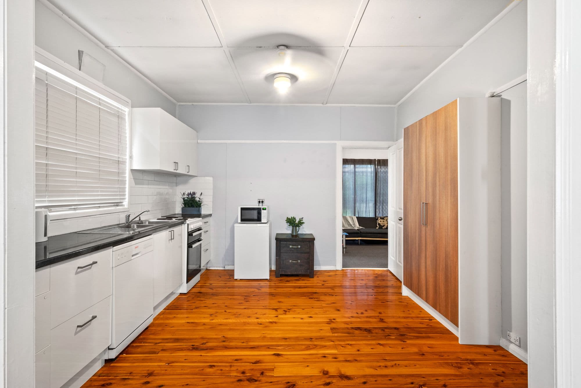 15 Gibbes Street, Regentville NSW 2745, Regentville - Thumbnail 2