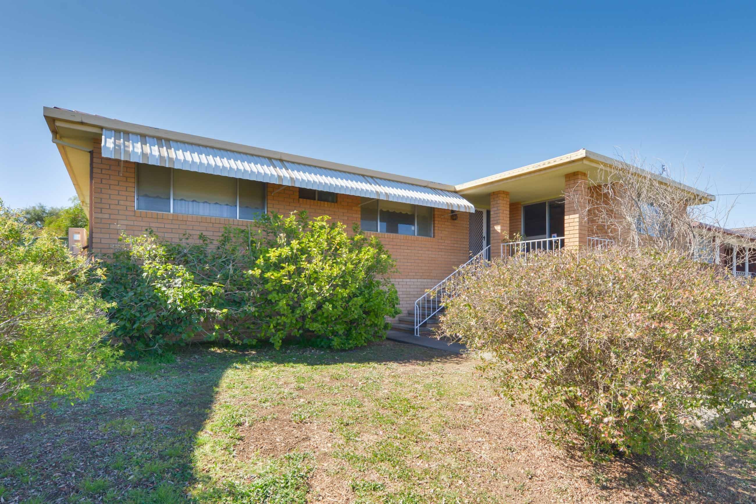 32 Minnamurra Crescent, Tamworth NSW 2340, Tamworth - Image 1
