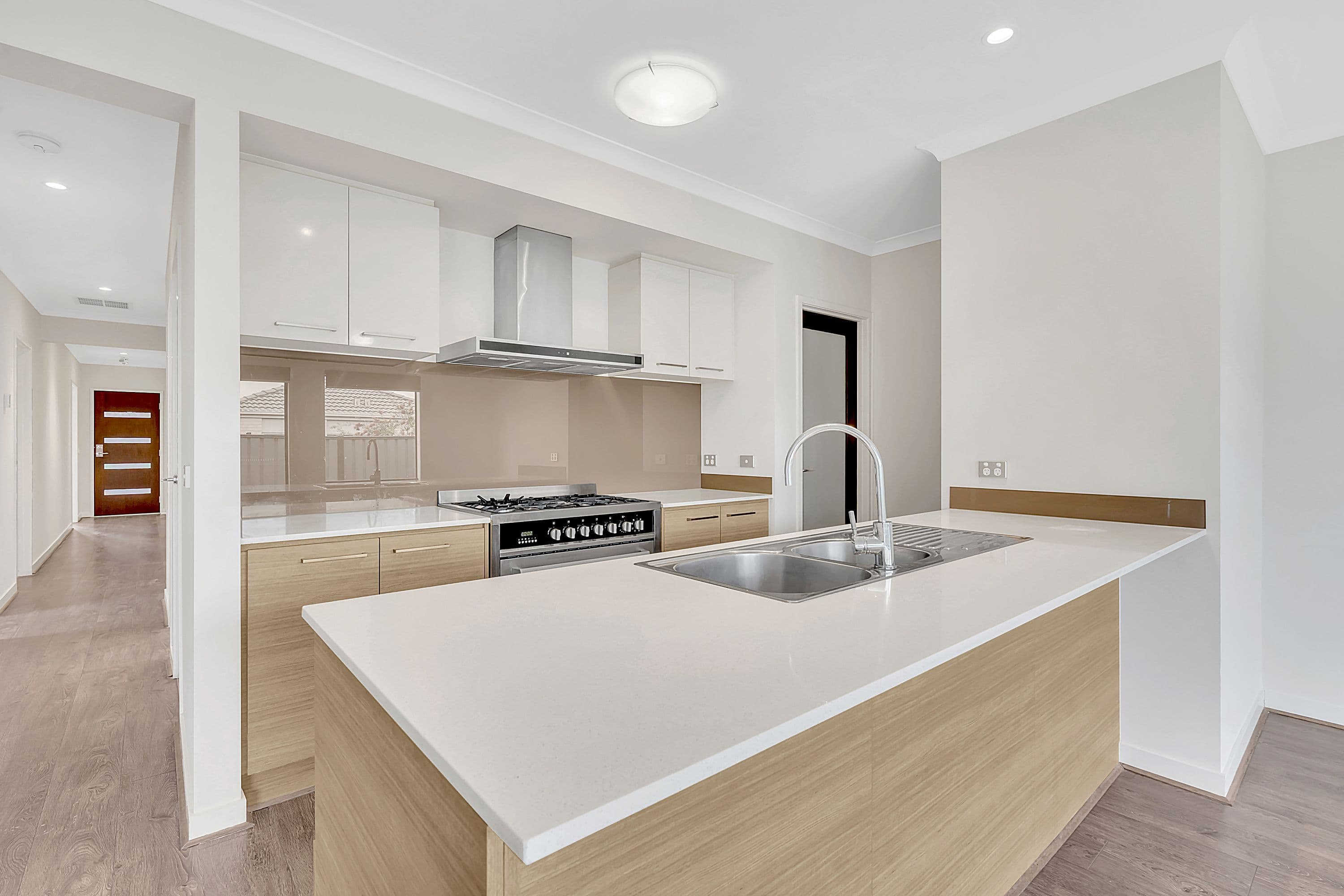 14 Loudon Circuit, Craigieburn VIC 3064, Craigieburn - Thumbnail 5