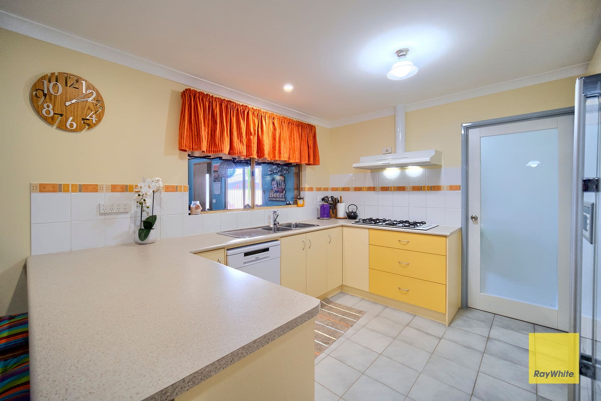 4 Salvado Road, Orana WA 6330, Orana - Thumbnail 4