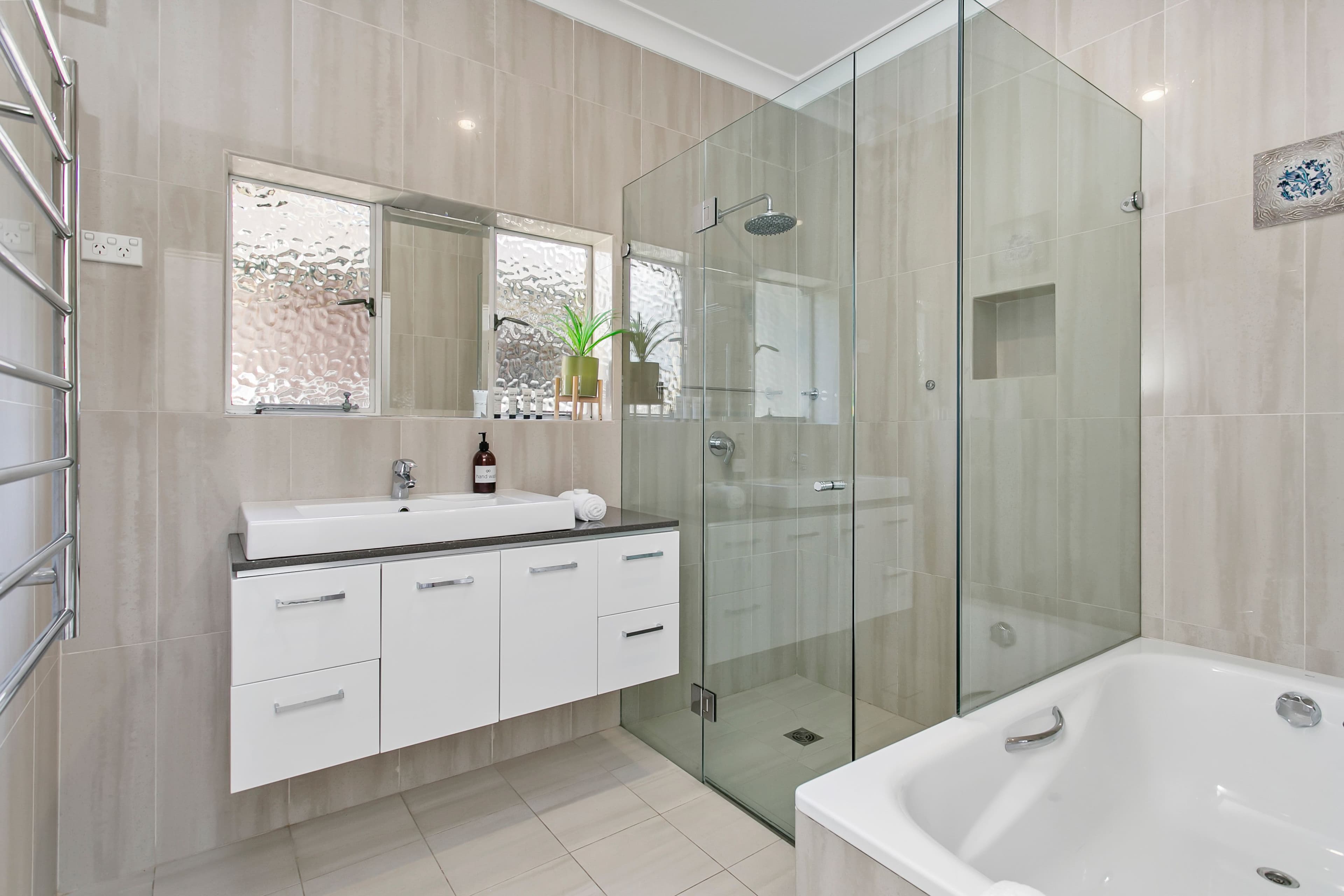 7 Kanangra Crescent, Clontarf - Thumbnail 4