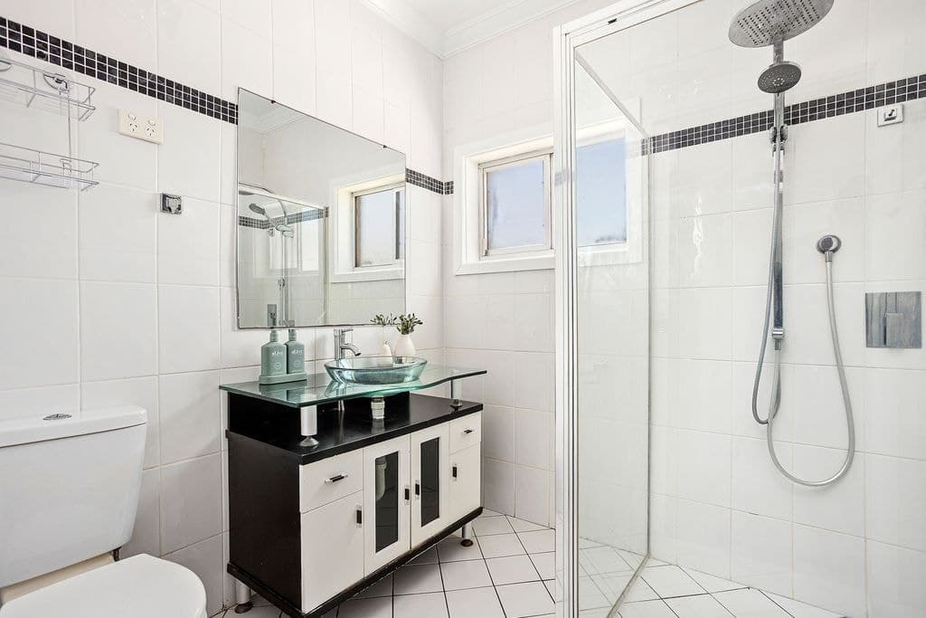 46 Noble Parade, Lake Heights - Thumbnail 7