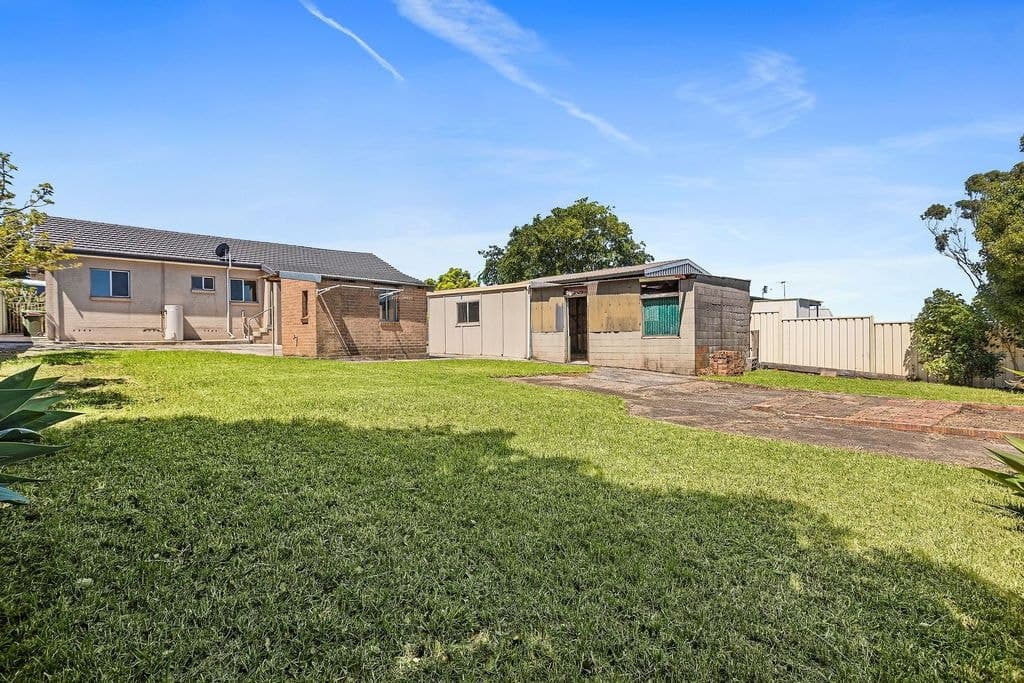 46 Noble Parade, Lake Heights - Thumbnail 8