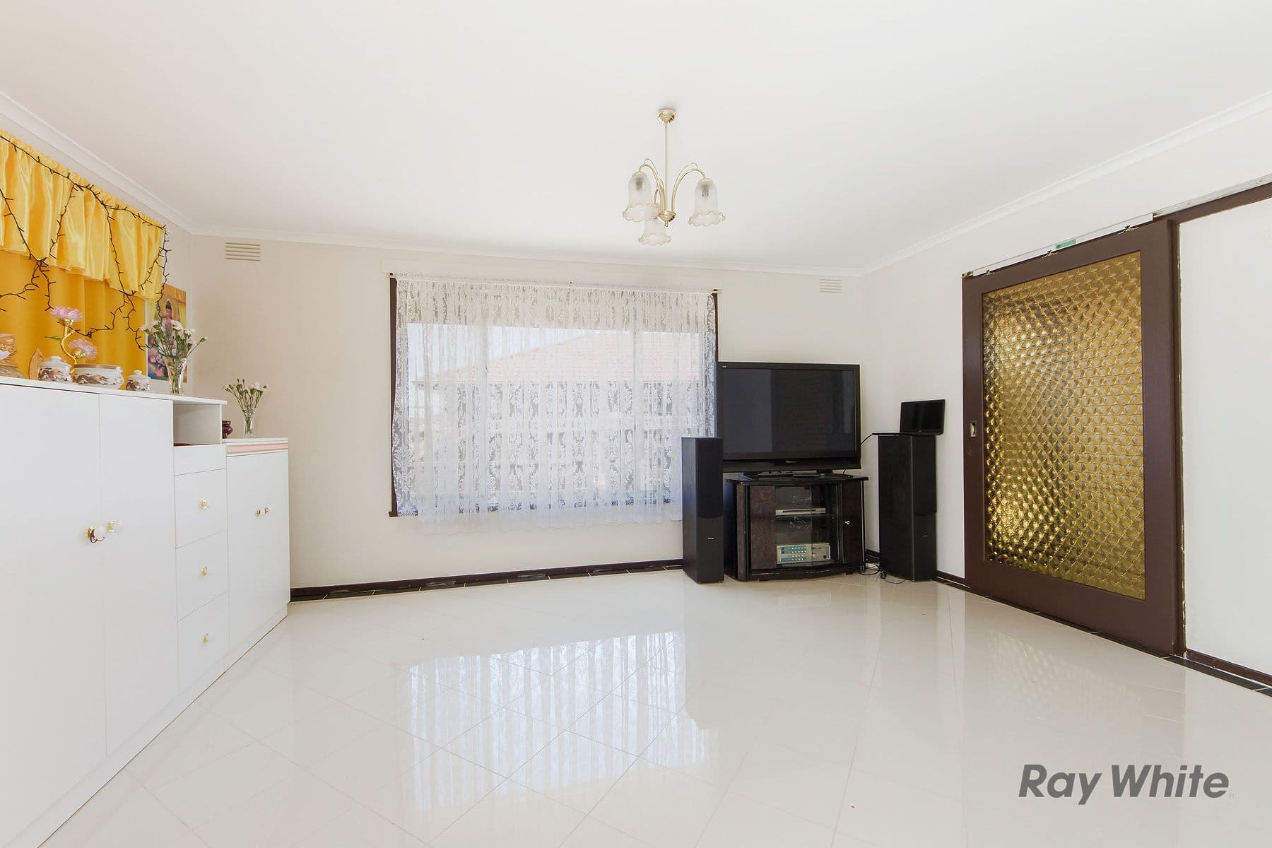 13 Novara Parade, St Albans VIC 3021, St Albans - Thumbnail 2