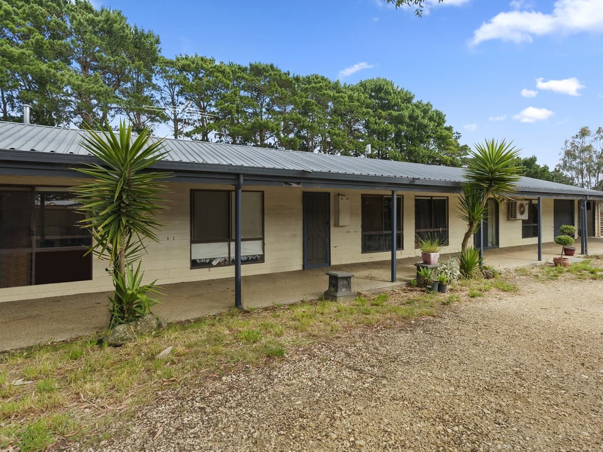 12 Dunbar Road, MYRNIONG VIC 3341, Myrniong - Thumbnail 2