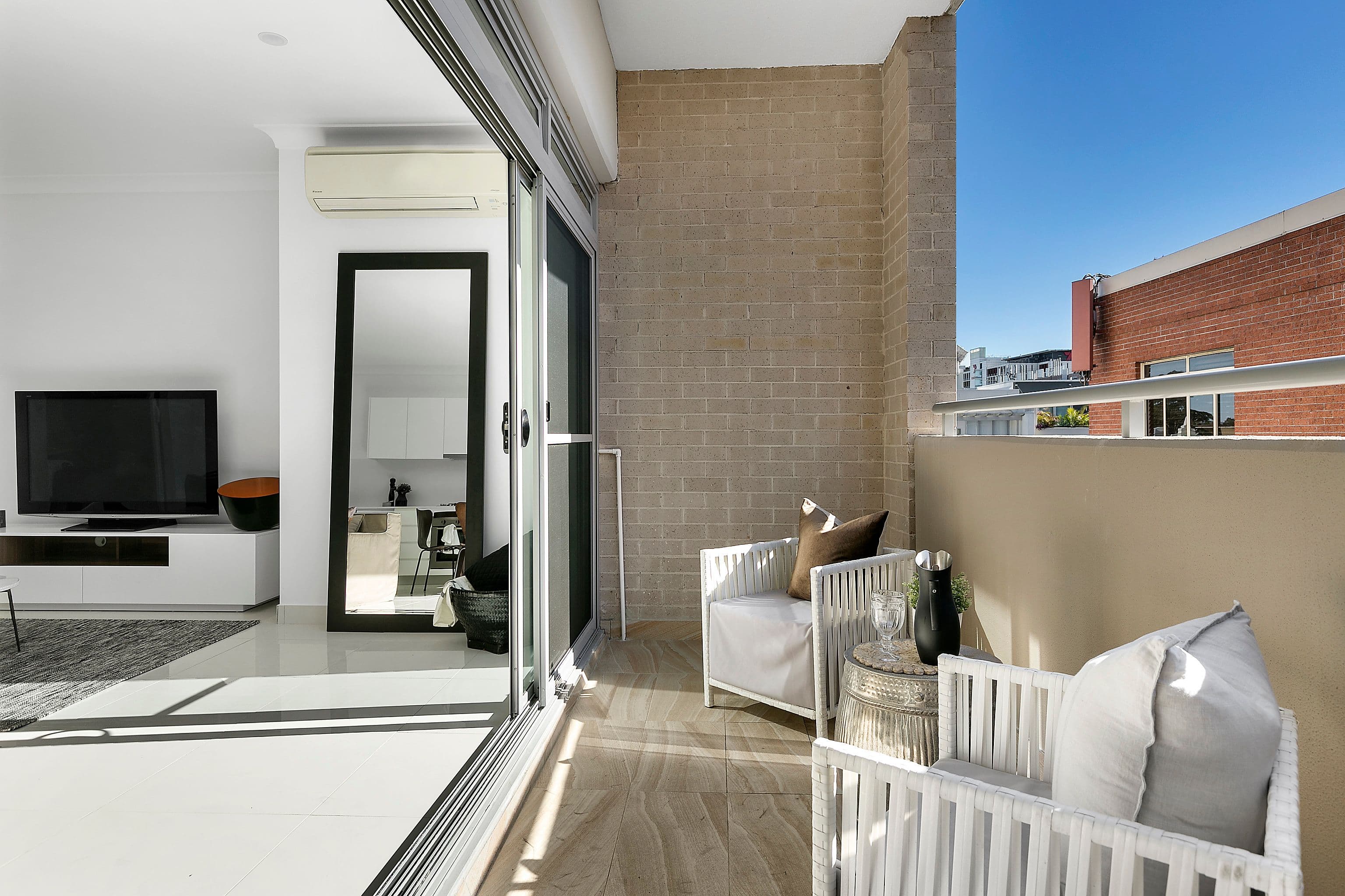 11 Henderson Road, Alexandria NSW 2015, Alexandria - Thumbnail 3