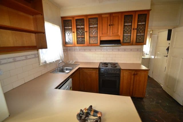 25 Crawford Street, Seymour VIC 3660, Seymour - Thumbnail 2