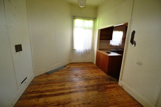 25 Crawford Street, Seymour VIC 3660, Seymour - Thumbnail 4