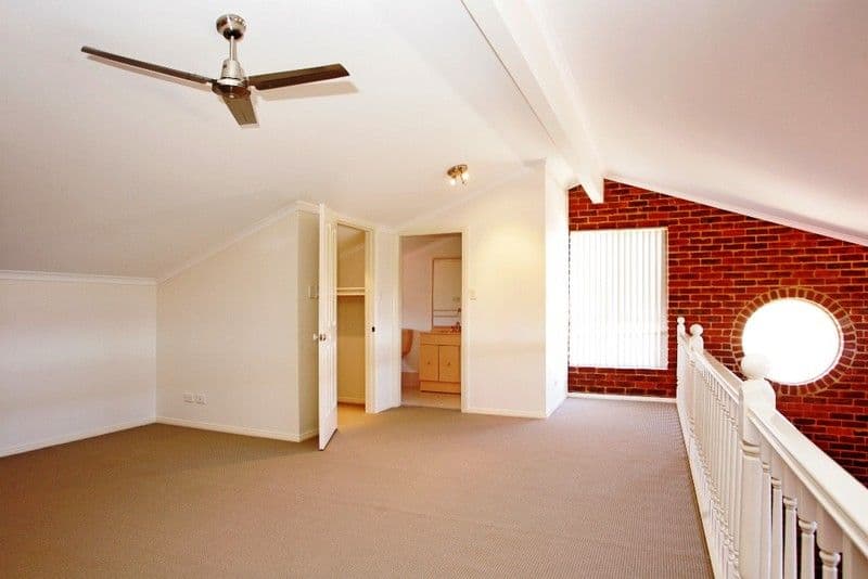 5 Gordon Road, LONG JETTY NSW 2261, Long Jetty - Thumbnail 6