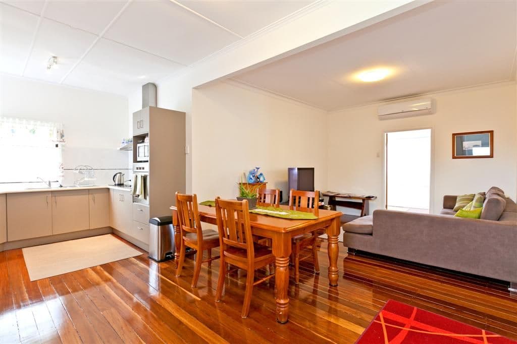 2 Cavell Street, BIRKDALE QLD 4159, Birkdale - Thumbnail 2