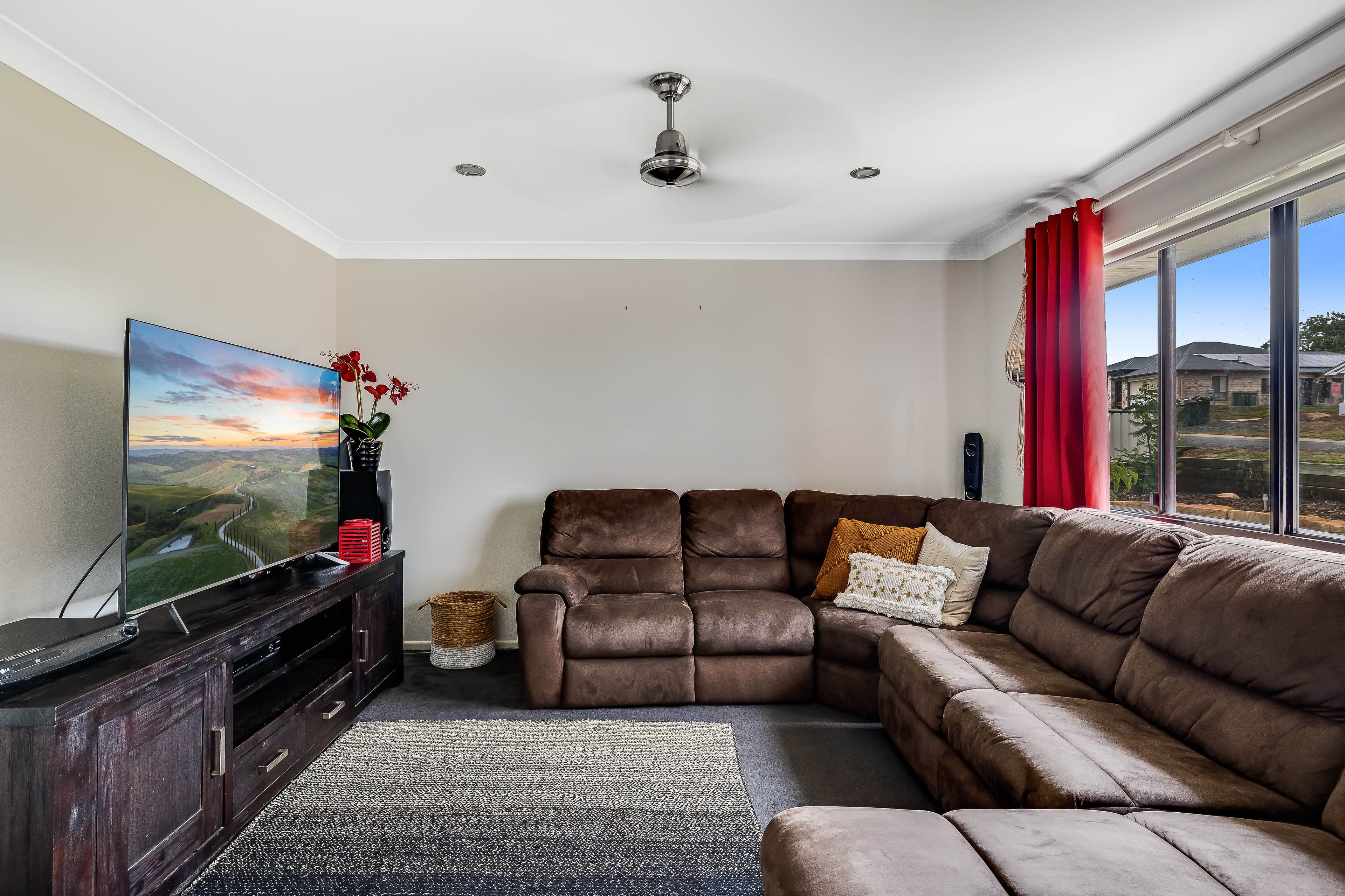 33 Stanley Street, Pittsworth QLD 4356, Pittsworth - Thumbnail 2
