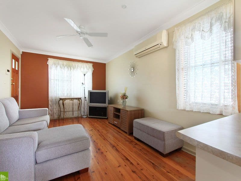 4 Caloola Avenue, KOONAWARRA NSW 2530, Koonawarra - Thumbnail 2