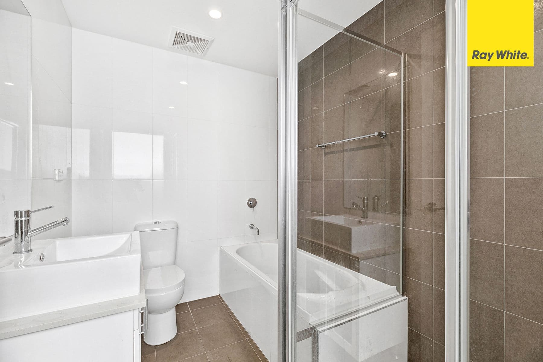 20 Matthews, Punchbowl NSW 2196, Punchbowl - Thumbnail 6