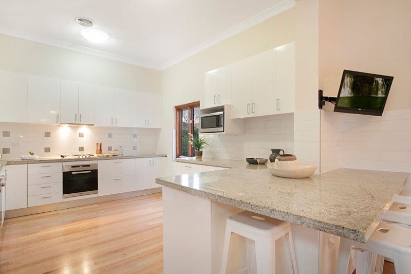131 Charman Road, Beaumaris VIC 3193, Beaumaris - Thumbnail 3