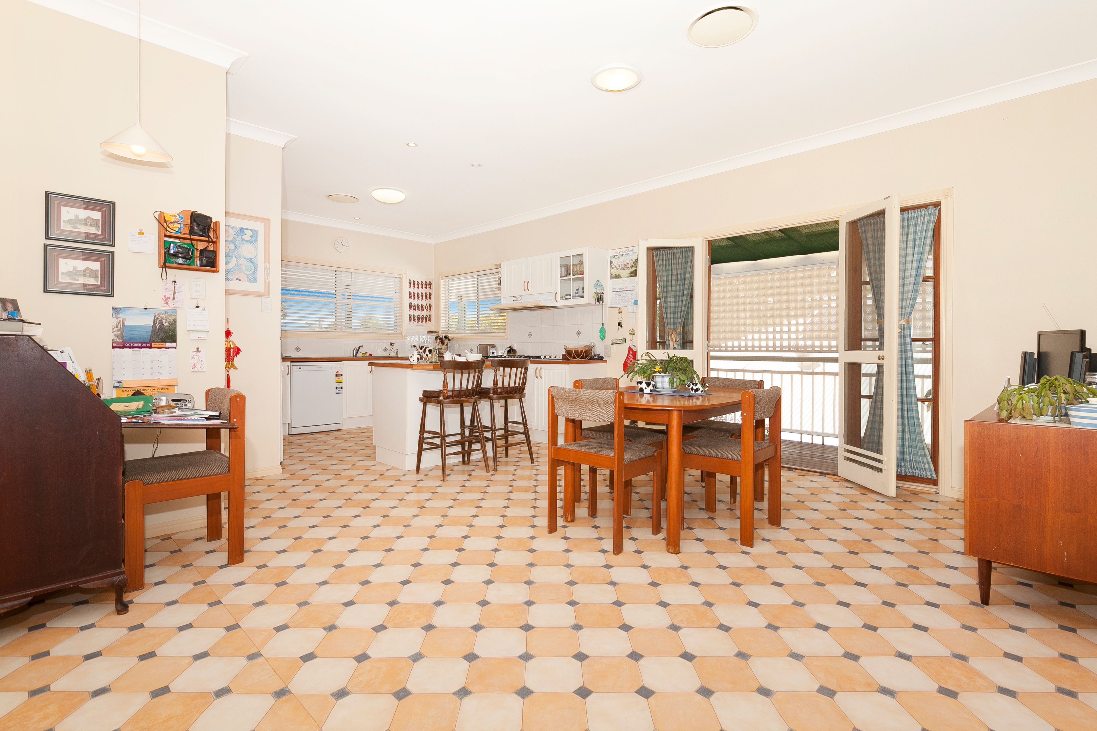 33 Borden Street, Sherwood QLD 4075, Sherwood - Thumbnail 6