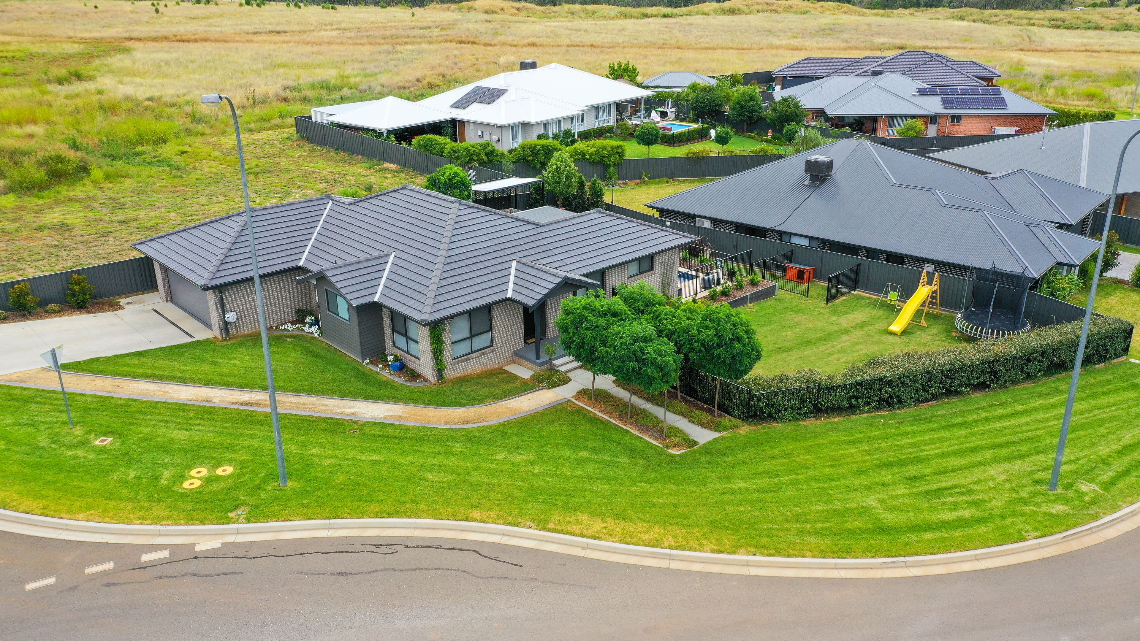 24 Tuscany Boulevard, Tamworth NSW 2340, North Tamworth - Thumbnail 2