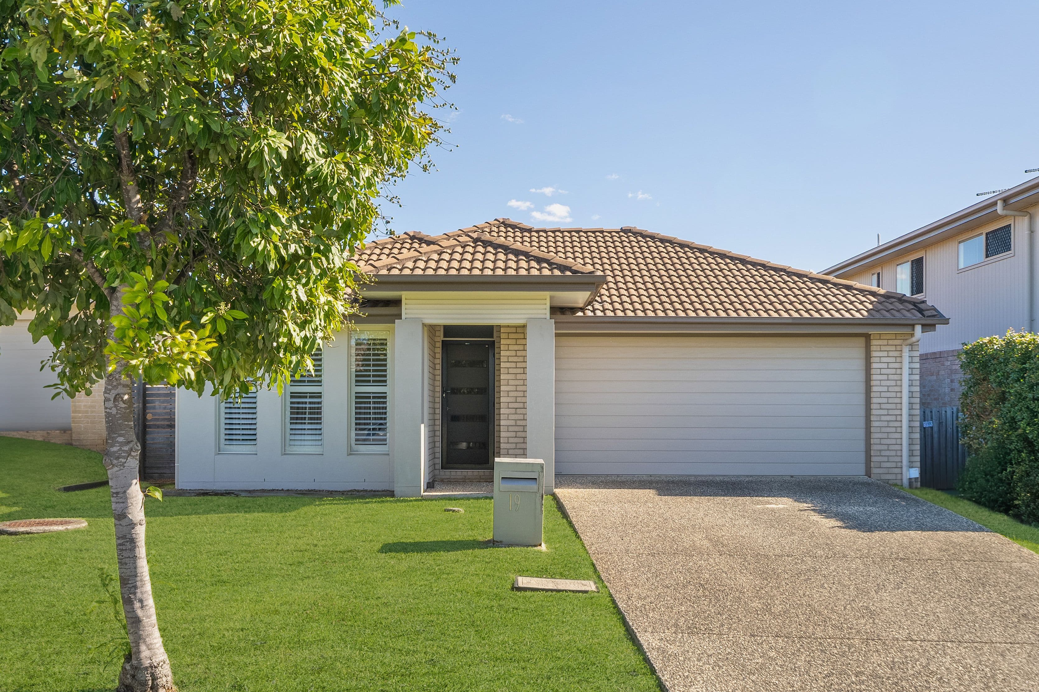 19 Heron Close, Dakabin QLD 4503, Dakabin - Image 1