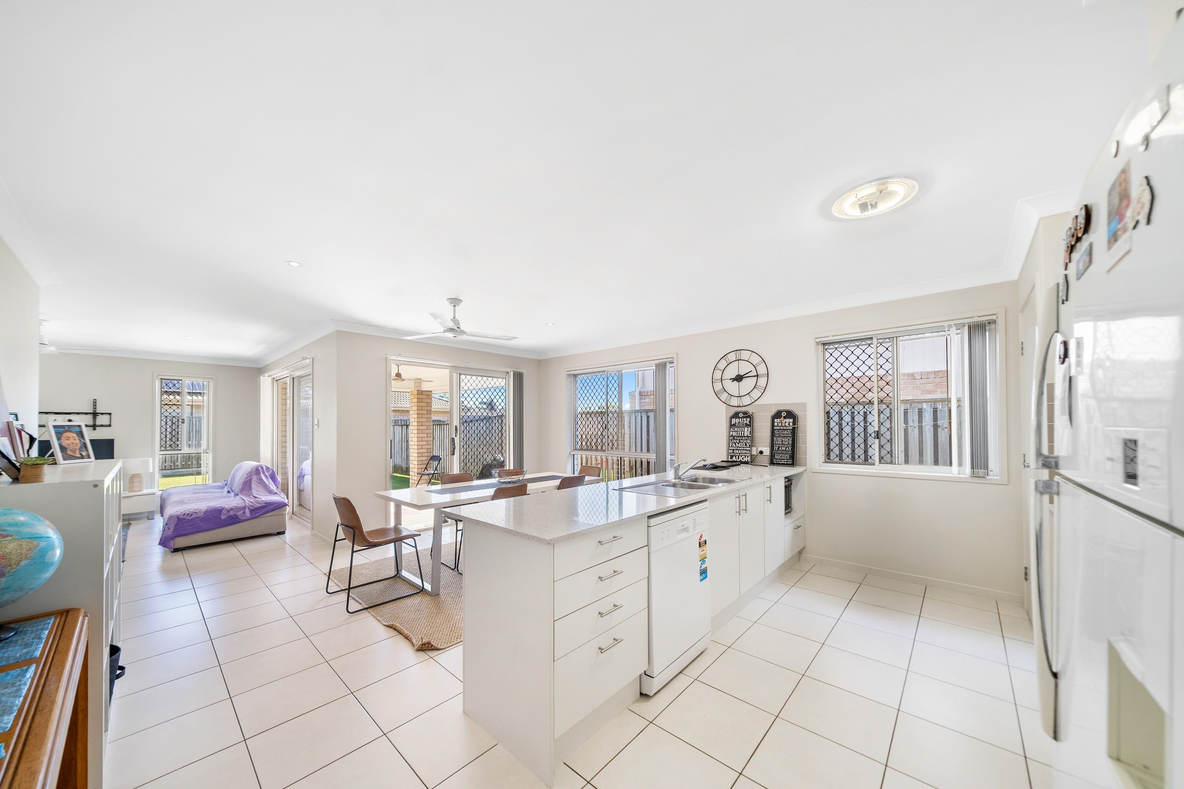 19 Heron Close, Dakabin QLD 4503, Dakabin - Thumbnail 5