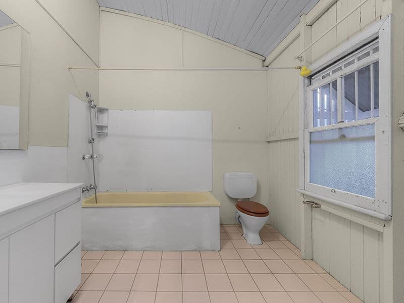 17 Waterworks Road, Red Hill QLD 4059, Red Hill - Thumbnail 6