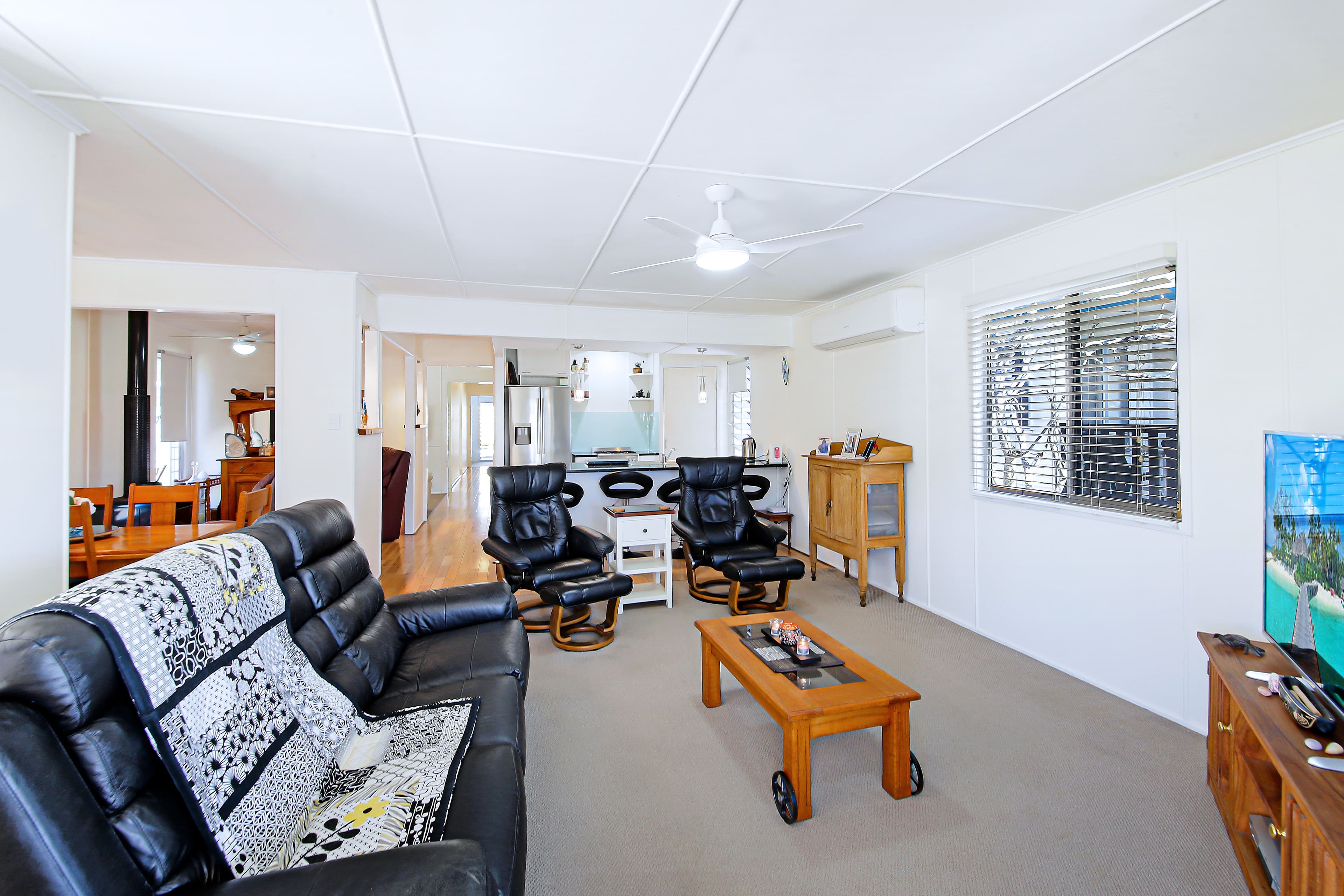 10 Wills Avenue, Golden Beach QLD 4551, Golden Beach - Thumbnail 5