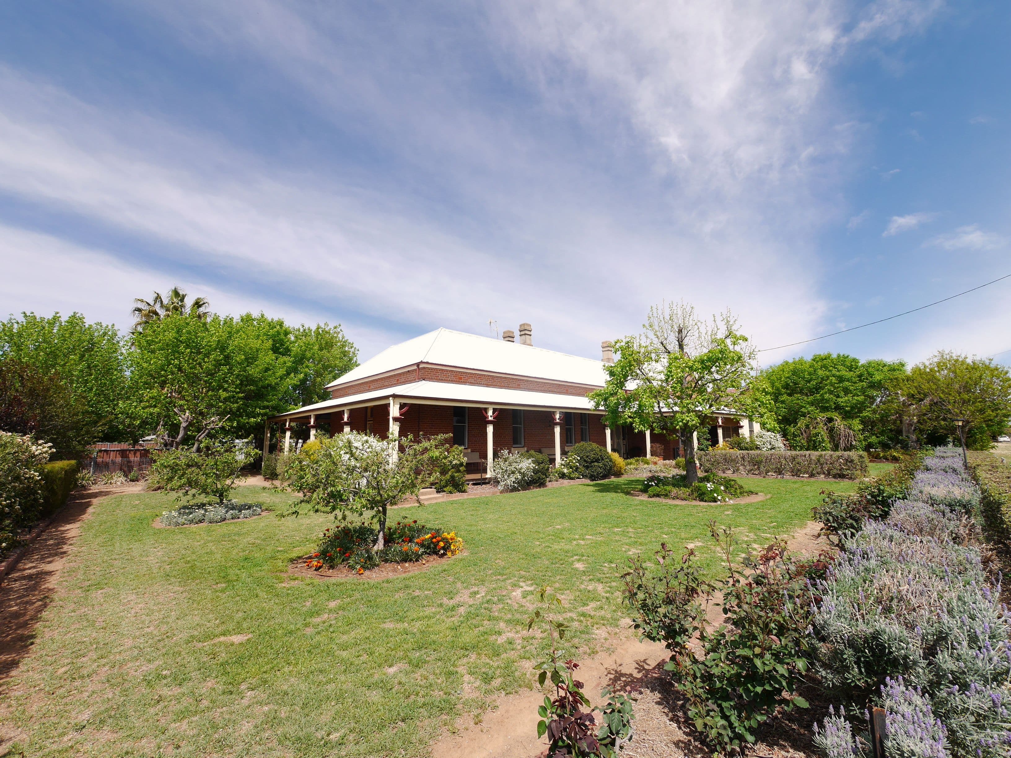 42 Forbes Street, Gooloogong - Thumbnail 2